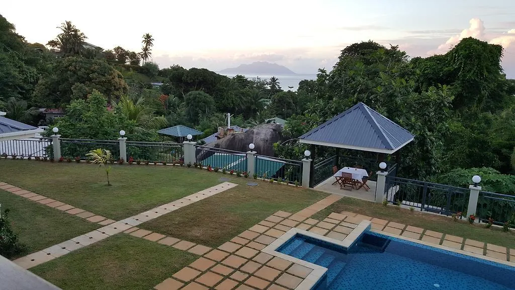 Bambous River Lodge Bel Ombre 3*,  Seychelles